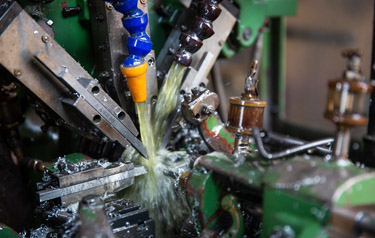 À propos du traitement des lignes fines après le tournage et le fraisage de pièces de précision CNC