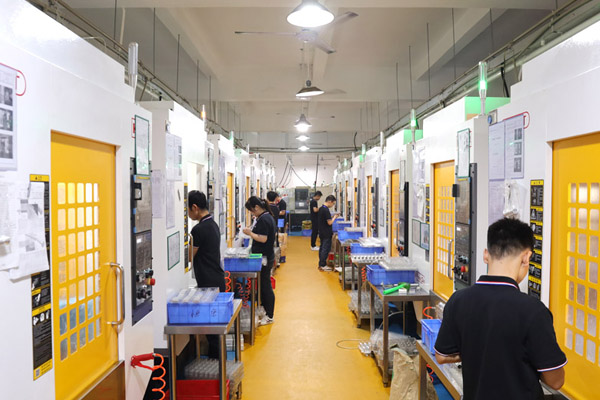 Parti di lavorazione CNC in alluminio personalizzate di precisione