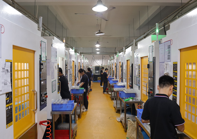 Professional ADC12 (A380) Aluminum CNC Machined Parts Factory